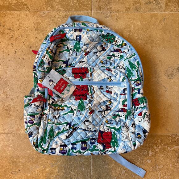 Vera Bradley Snoopy Backpack 🎄 Peanuts Holiday Quilted Bag New With Tags - Picture 1 of 8